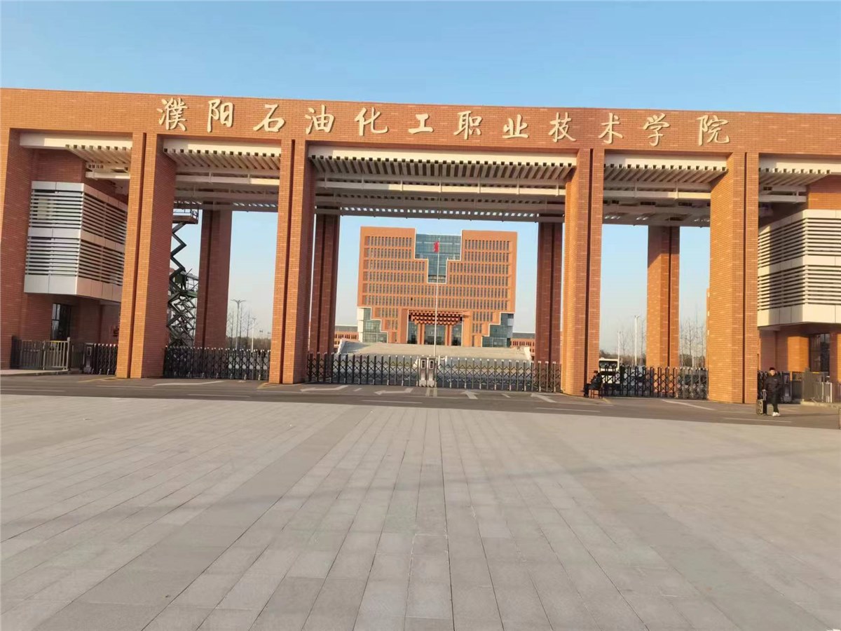 南阳伸缩门关键部位故障原因分析