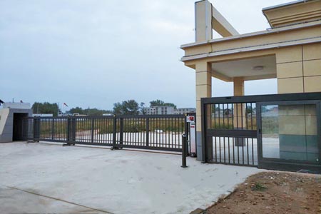 南阳电动伸缩门打不开的几种原因