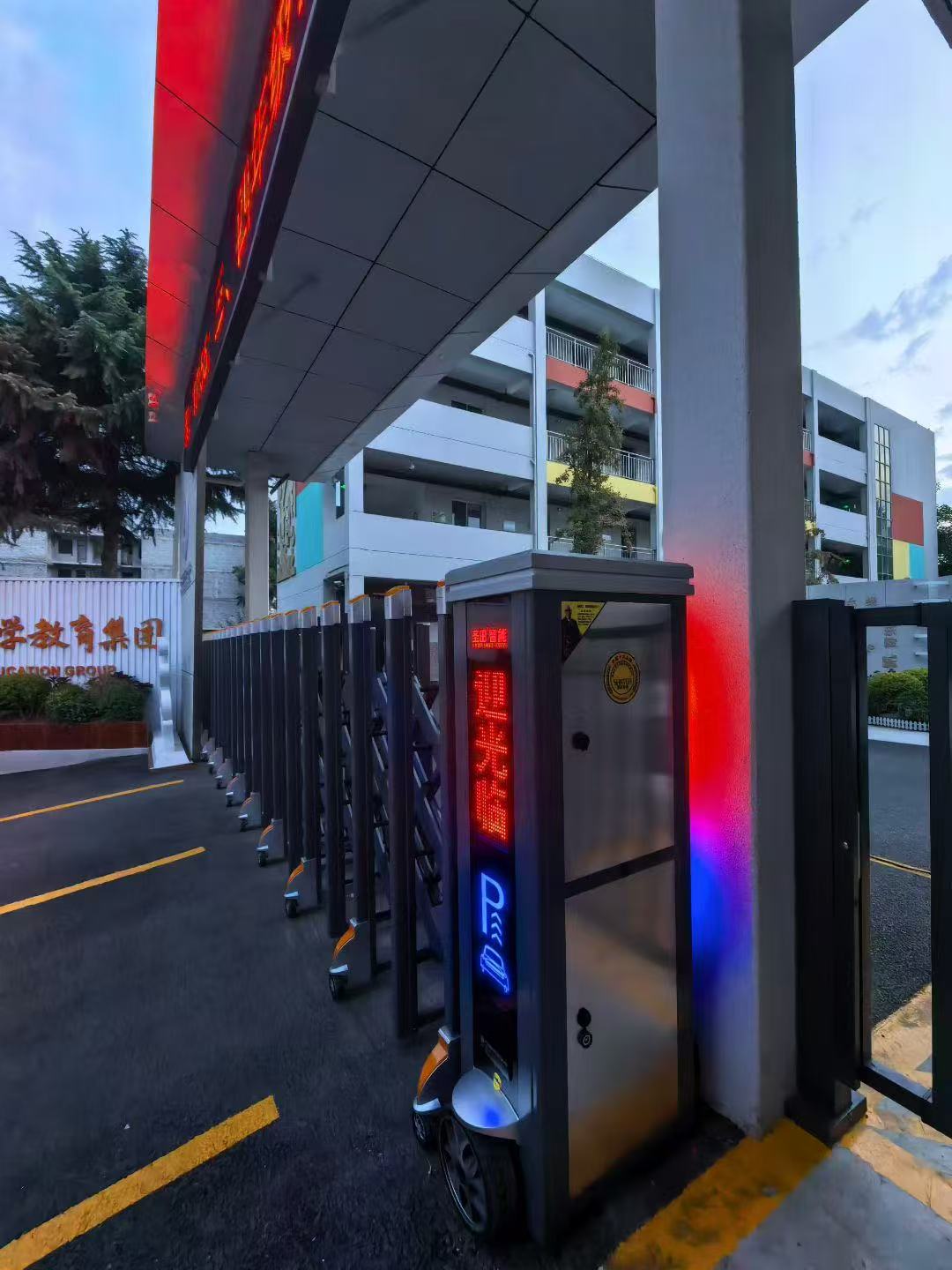 南阳电动门安装一般需要多少钱？四种不同门型安装价格明细